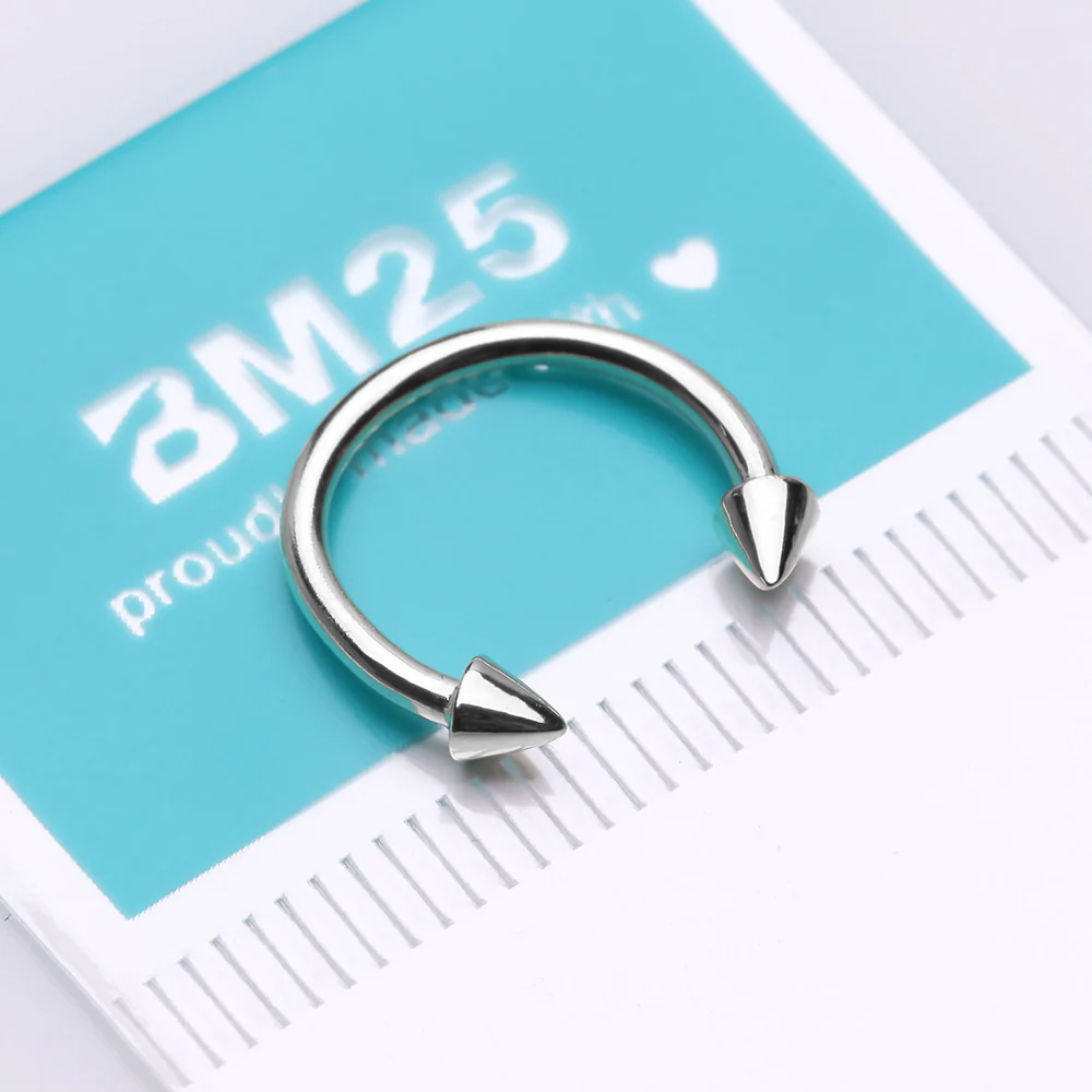 14 Karat White Gold Spike End Circular Horseshoe Barbell - Image 3