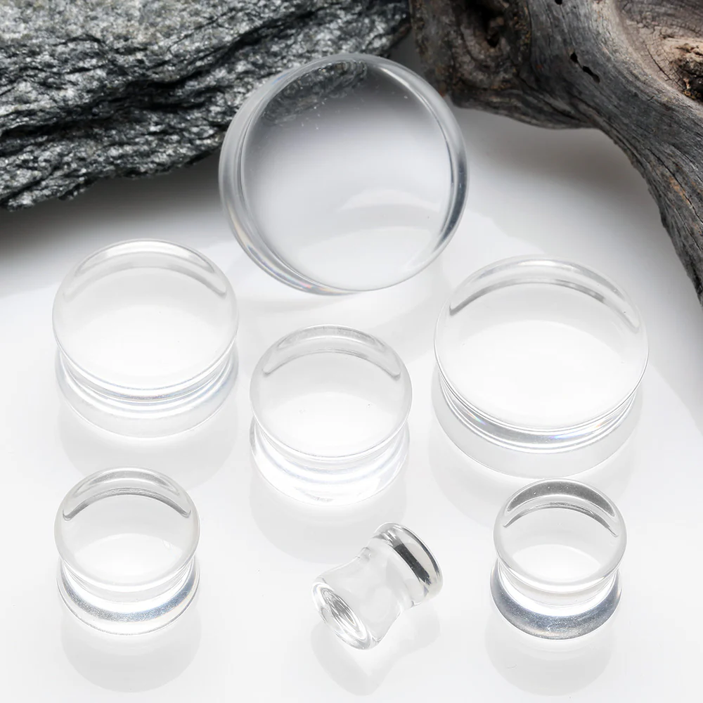 A Pair of Clear Flat Glass Double Flared Plug - Image 3