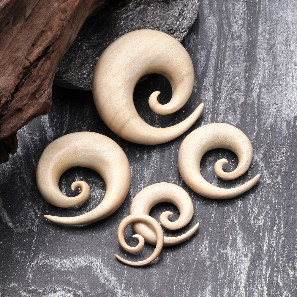 A Pair of Crocodile Wood Spiral Hanger Plug - Image 3