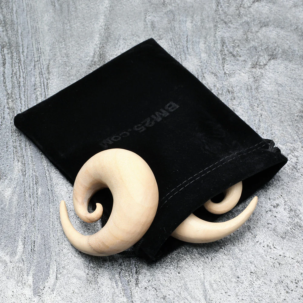 A Pair of Crocodile Wood Spiral Hanger Plug - Image 5