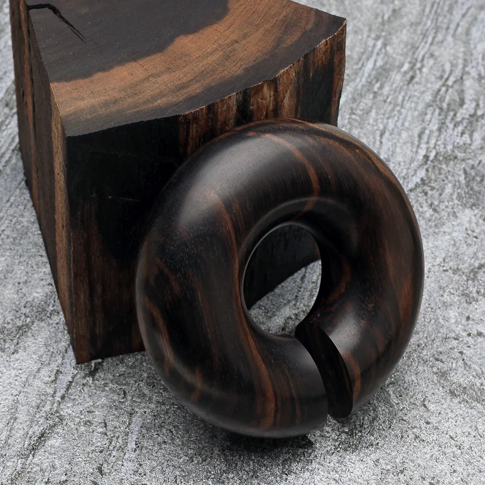 A Pair of Tiger Ebony Wood Hoop Hanger Plug - Image 4